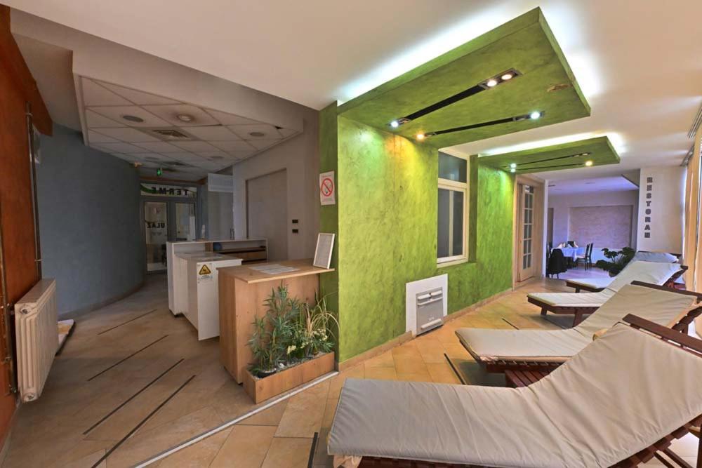 Hotel Tiski Cvet Novi Becej ภายนอก รูปภาพ