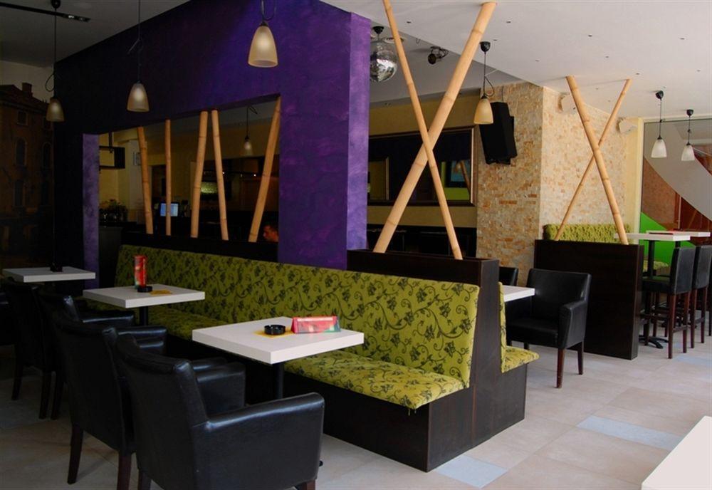 Hotel Tiski Cvet Novi Becej ภายนอก รูปภาพ