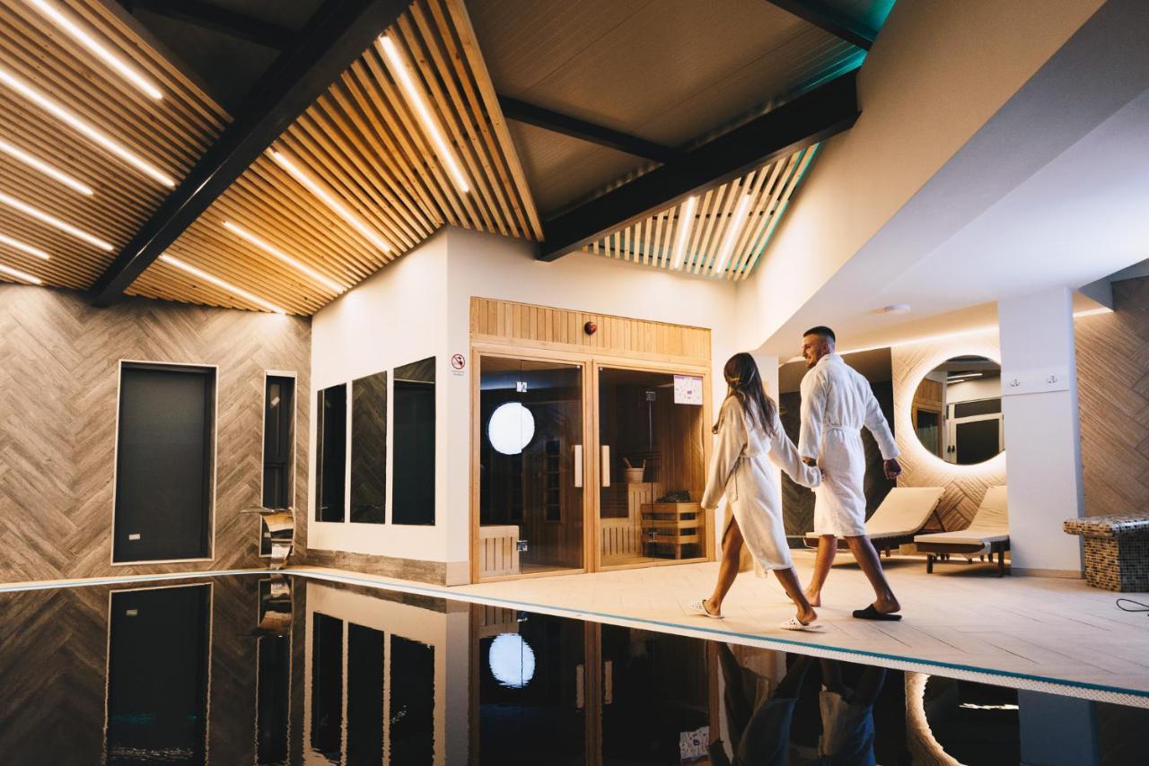 Hotel Tiski Cvet Novi Becej ภายนอก รูปภาพ